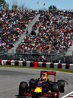 Даніель Ріккардо, Red Bull Racing RB12