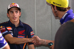 Marc Marquez, Repsol Honda Team; Valentino Rossi, Movistar Yamaha MotoGP