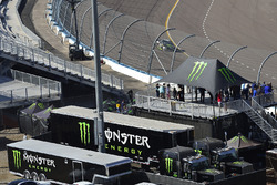 Monster Energy hospitality, Kurt Busch, Stewart-Haas Racing Ford