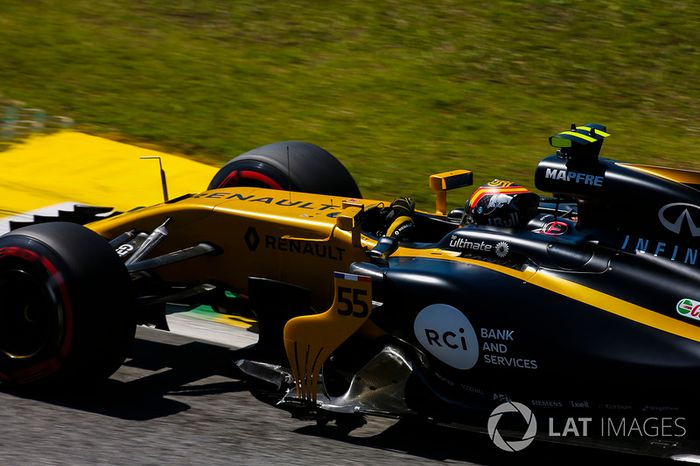 Carlos Sainz Jr., Renault Sport F1 Team RS17