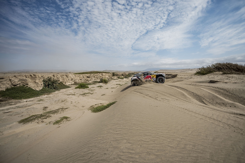 #303 Peugeot Sport Peugeot 3008 DKR: Carlos Sainz, Lucas Cruz