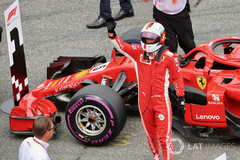 Sebastian Vettel, Ferrari, celebra su pole