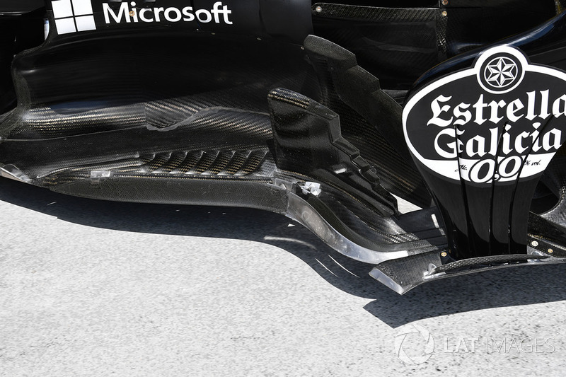 Detail bargeboard Renault Sport F1 Team R.S. 18