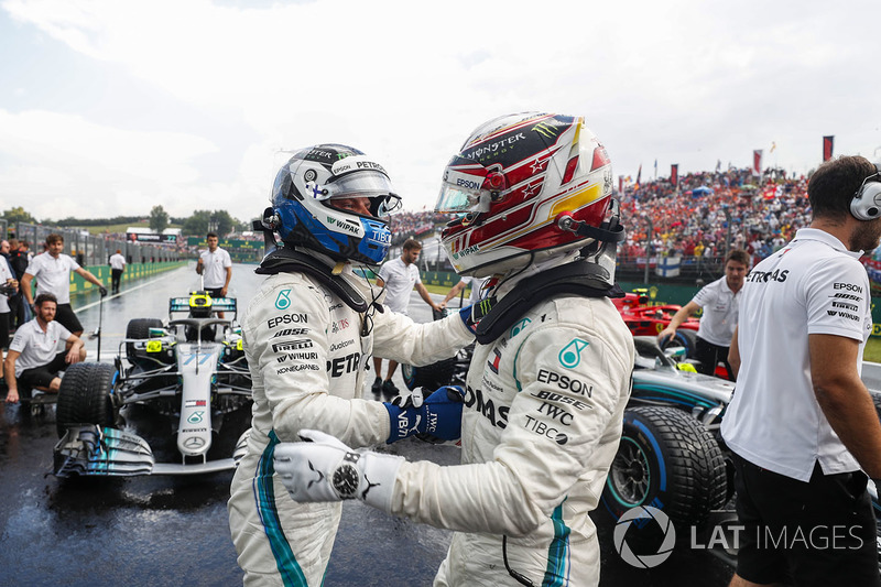 Valtteri Bottas, Mercedes AMG F1 W09, Lewis Hamilton, Mercedes AMG F1 W09