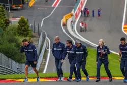 Marcus Ericsson, Sauber walks the track