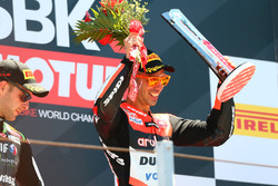 Podium: Racewinnaar Marco Melandri, Ducati Team