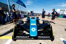 Sébastien Buemi, Renault e.Dams, sur la grille