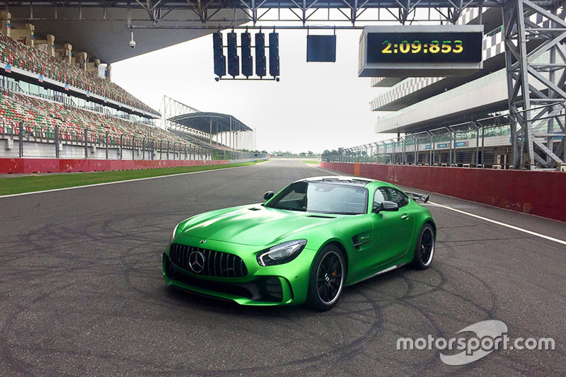 Mercedes-AMG GT R