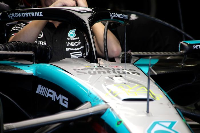 Mercedes W15 detalles técnicos