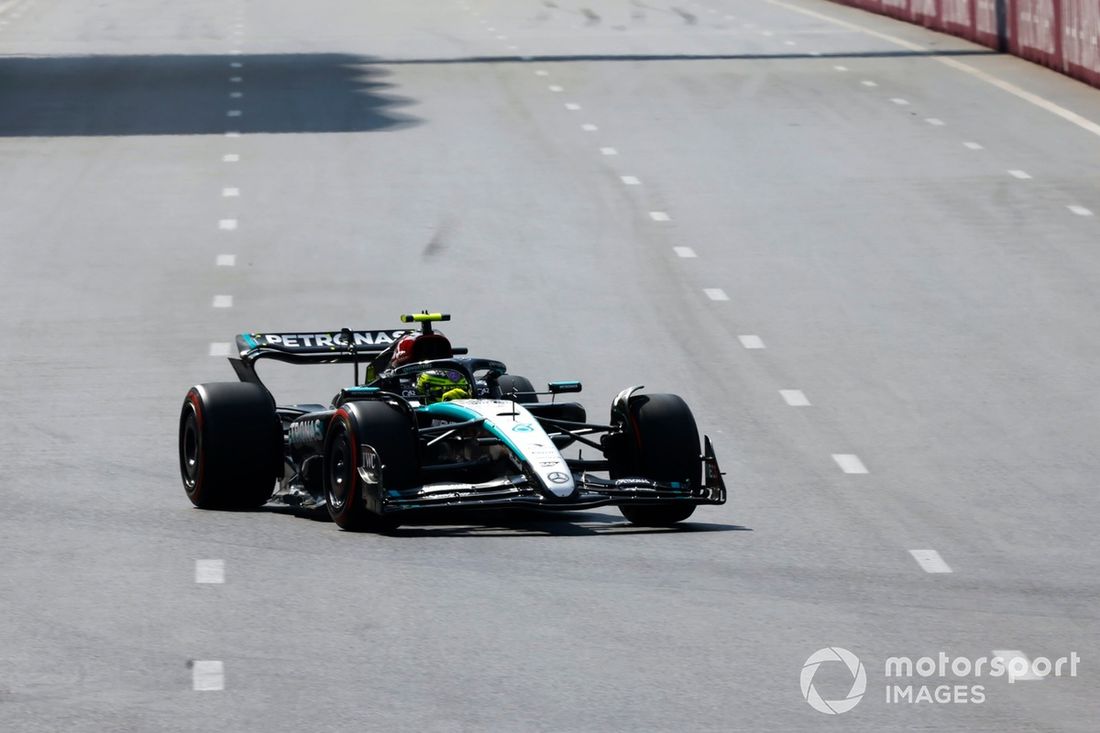 Lewis Hamilton, Mercedes F1 W15 