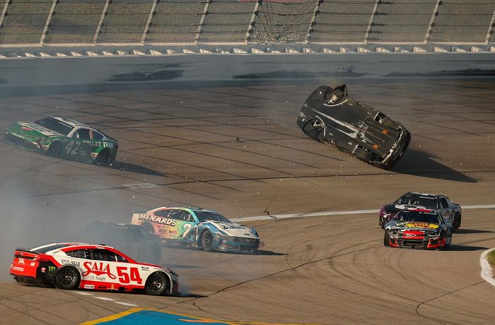 Zane Smith, Front Row Motorsports Ford, Josh Berry, Wood Brothers Racing Ford, Ty Gibbs, Joe Gibbs Racing Toyota