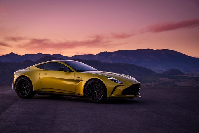 Aston Martin Vantage 2025