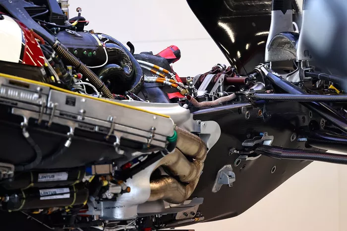Detalle de la parte trasera del Alfa Romeo C42