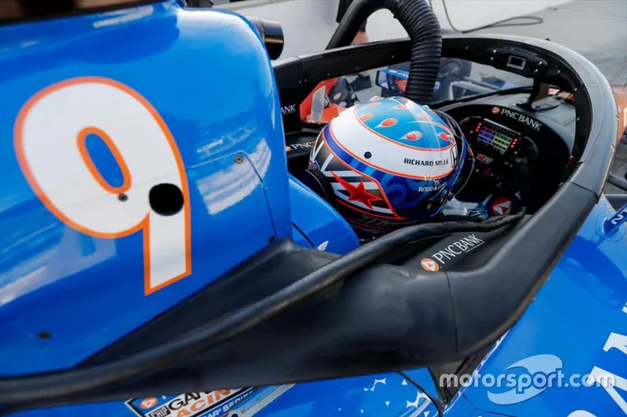 Scott Dixon, Chip Ganassi Racing Honda con l'aeroscreen
