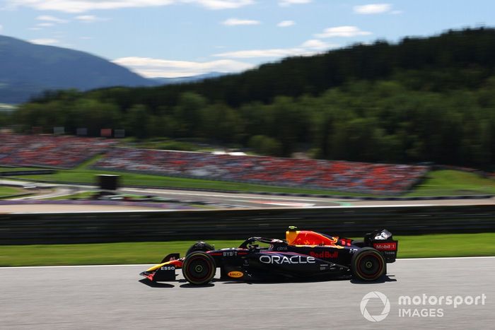 Sergio Pérez, Red Bull Racing RB18