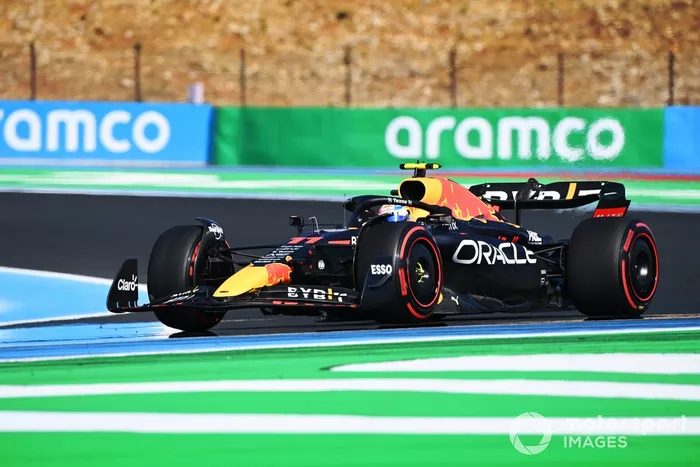 Sergio Pérez, Red Bull Racing RB18