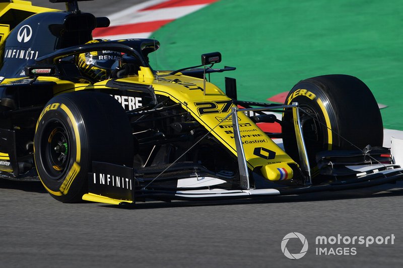 Nico Hulkenberg, Renault F1 Team R.S. 19 with front wing device