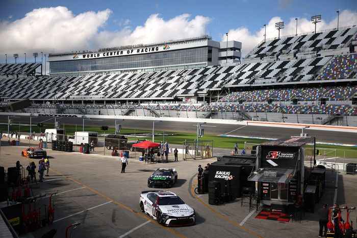 Denny Hamlin, Joe Gibbs Racing Toyota