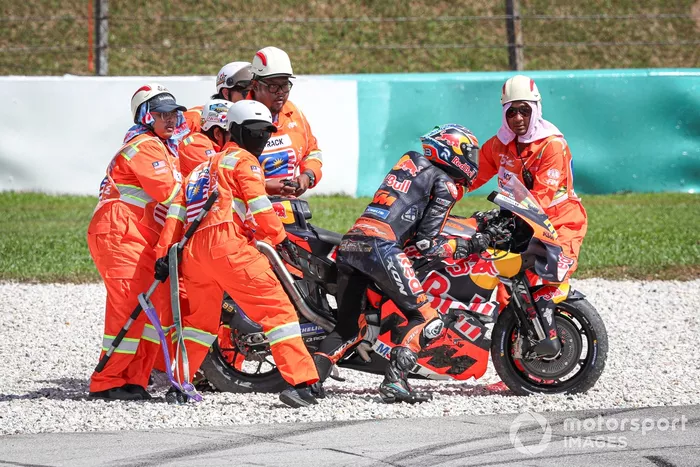 Brad Binder, Red Bull KTM Factory Racing crash