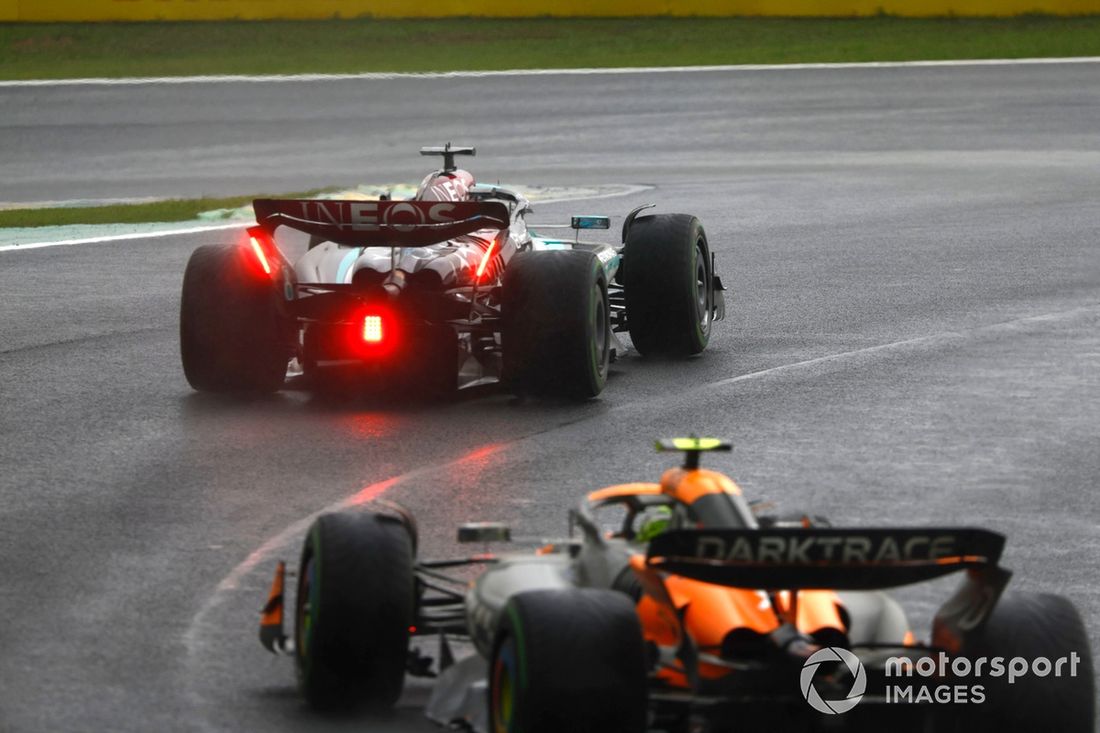 George Russell, Mercedes F1 W15, Lando Norris, McLaren MCL38