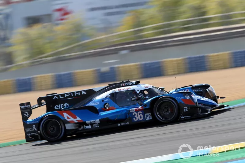 #36 Signatech Alpine Elf Alpine A470 - Gibson: Thomas Laurent, Andre Negrao, Pierre Ragues 