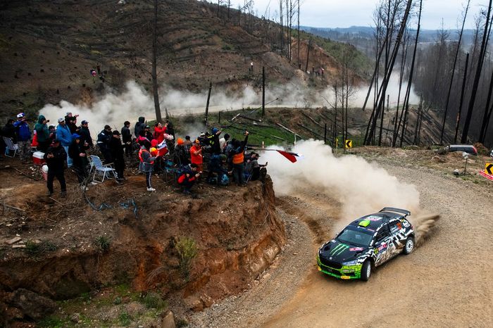 Oliver Solberg, Elliott Edmondson, Skoda Fabia Evo Rally2