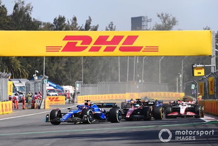 Alex Albon, Williams FW45, Valtteri Bottas, Alfa Romeo C43, Kevin Magnussen, Haas VF-23