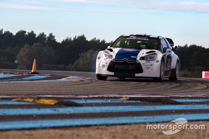 Valtteri Bottas driving a Citroën DS3 WRC