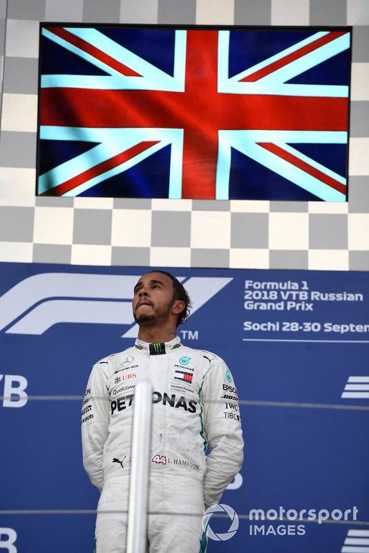Podio: ganador de la carrera Lewis Hamilton, Mercedes AMG F