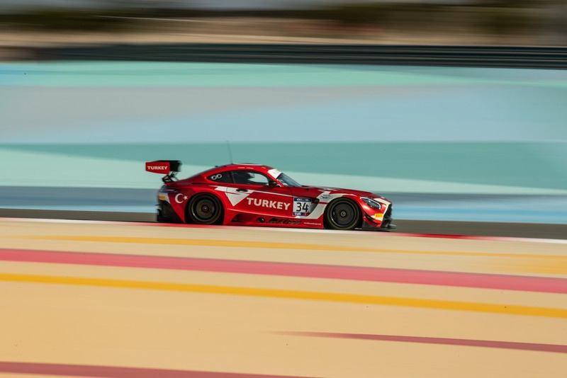 #34 Team Turkey, Salih Yoluç, Ayhancan Güven, Mercedes AMG GT3