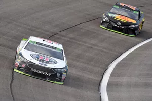 Kevin Harvick, Stewart-Haas Racing, Ford Fusion Jimmy John's, Martin Truex Jr., Furniture Row Racing, Toyota Camry Bass Pro Shops/5-hour ENERGY