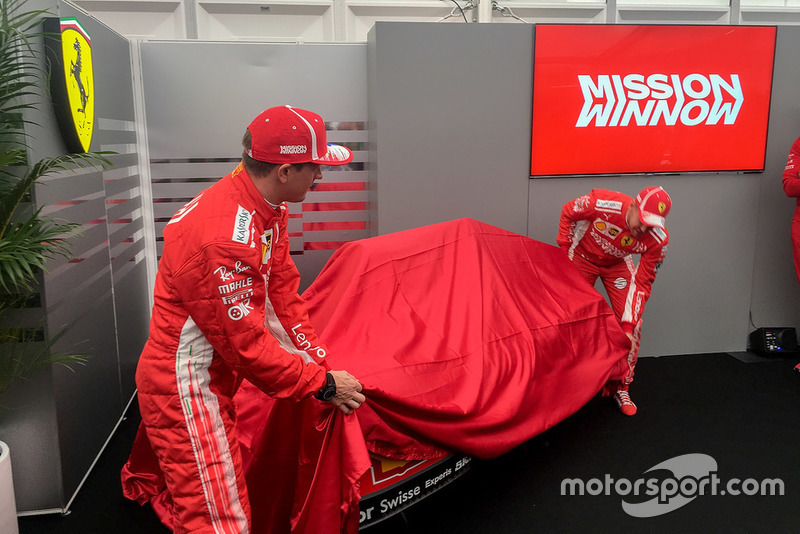 Sebastian Vettel, Kimi Raikkonen, al lancio della livrea Ferrari, Mission Winnow