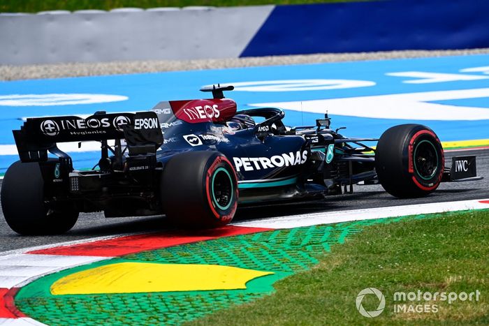 Lewis Hamilton, Mercedes W12