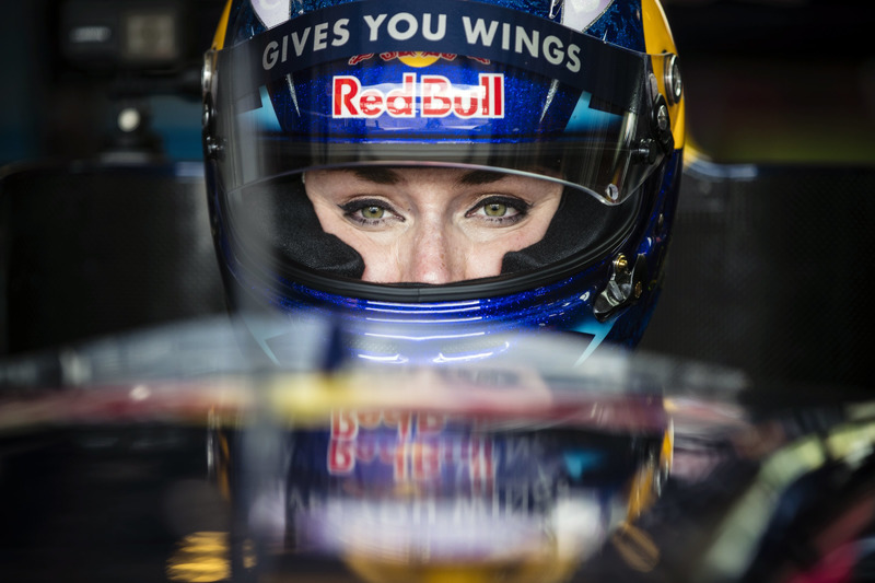 Lindsey Vonn fährt Formula Renault 3.5