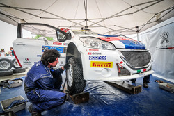 I tecnici e i meccanici Peugeot