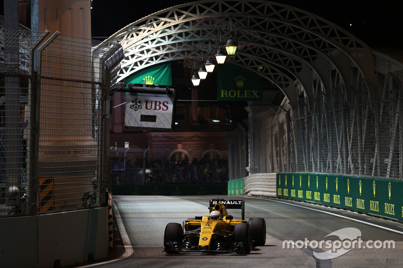 15. Kevin Magnussen, Renault Sport F1 Team RS16