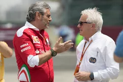 Arrivabene y Charlie Whiting