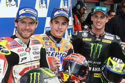 Le poleman Marc Marquez, Repsol Honda Team, le deuxième, Cal Crutchlow, Team LCR Honda, le troisième, Pol Espargaro, Monster Yamaha Tech 3