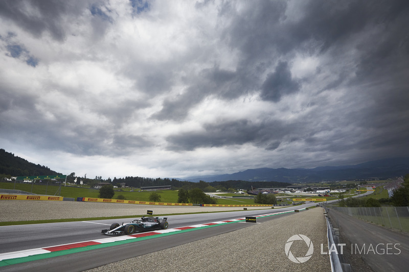 Lewis Hamilton, Mercedes AMG F1 W09