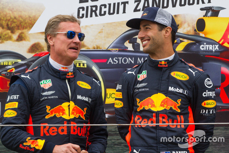 A Red Bull zandvoorti F1-es parádéja