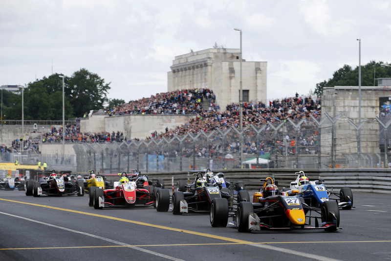 Dan Ticktum, Motopark Dallara F317 - Volkswagen