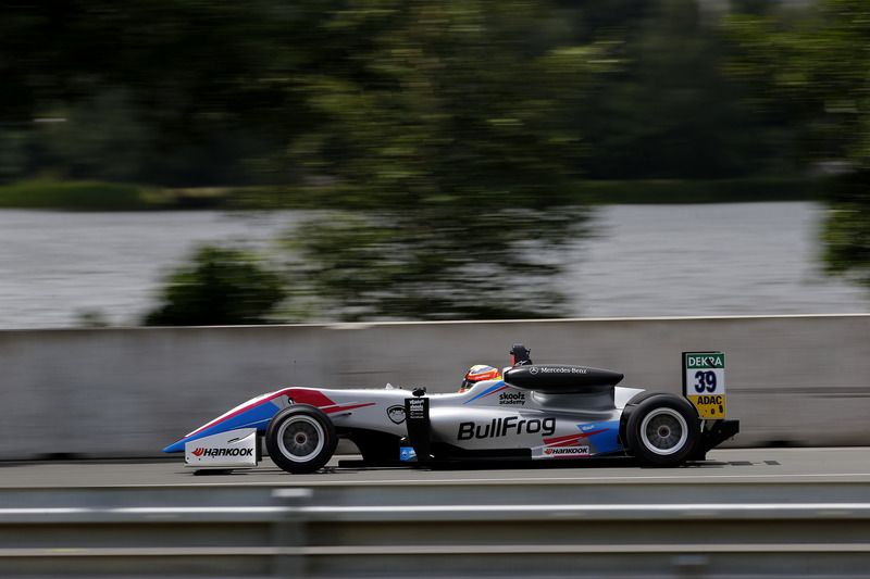 Alex Palou, Hitech Bullfrog GP Dallara F317 - Mercedes-Benz
