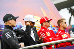 Valtteri Bottas, Mercedes AMG F1, Lewis Hamilton, Mercedes AMG F1, Kimi Raikkonen, Ferrari, and Sebastian Vettel, Ferrari