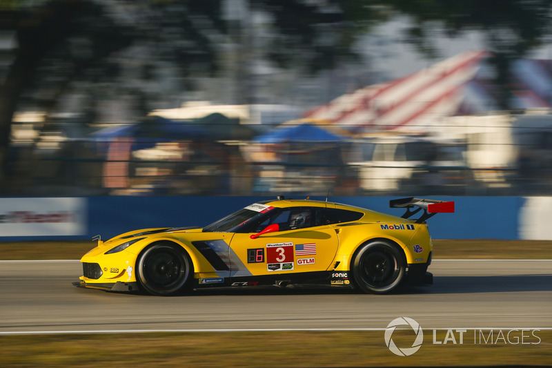 #3 Corvette Racing Chevrolet Corvette C7.R, GTLM: Antonio Garcia, Jan Magnussen, Mike Rockenfeller
