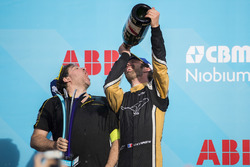 Jean-Eric Vergne, Techeetah, celebra en el podio