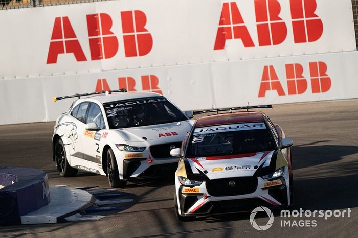 Sun Chao, Jaguar China Racing Abbie Eaton, Jaguar VIP car