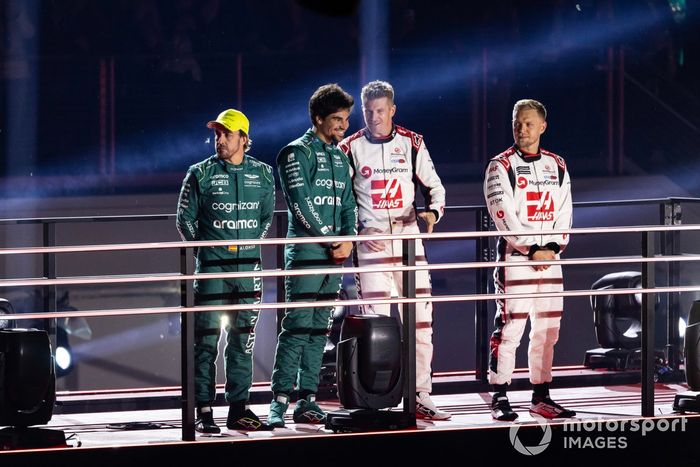 Fernando Alonso, Aston Martin F1 Team, Lance Stroll, Aston Martin F1 Team, Nico Hulkenberg, Haas F1 Team, Kevin Magnussen, Haas F1 Team,