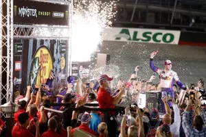 Race Winner Denny Hamlin, Joe Gibbs Racing, Toyota Camry