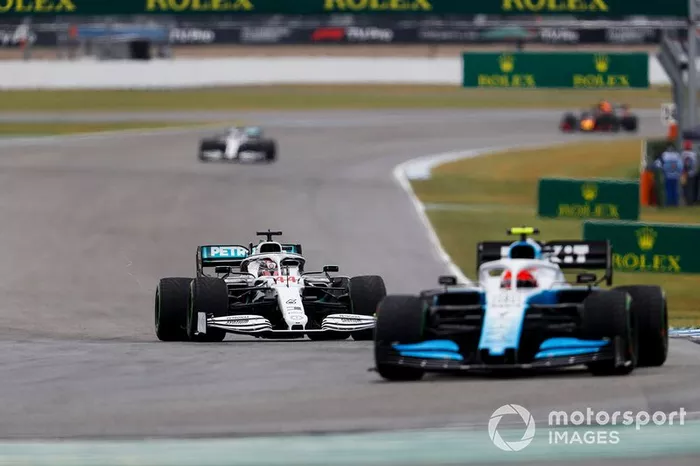 Robert Kubica, Williams FW42, Lewis Hamilton, Mercedes AMG F1 W10