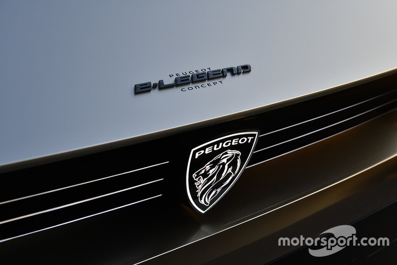 Peugeot e-Legend Concept